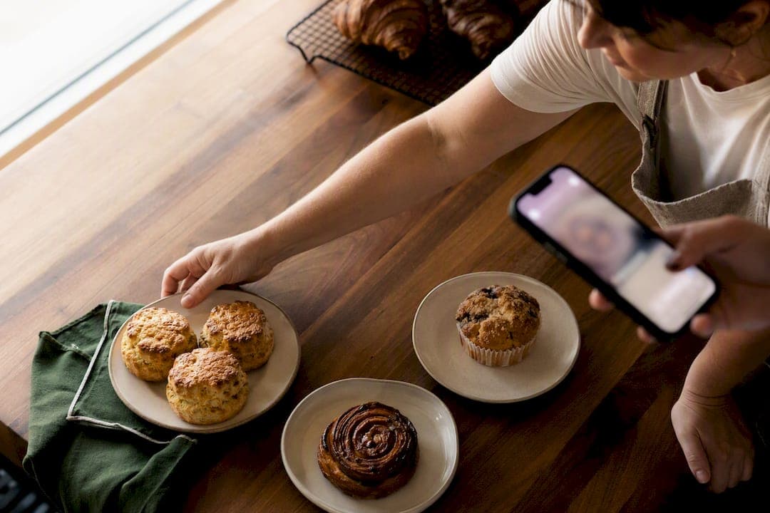 One Menu, Three Stories, One Link: Sell Local Food on Instagram
